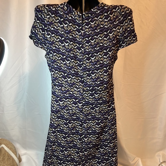 Dress - Picture 3 of 5